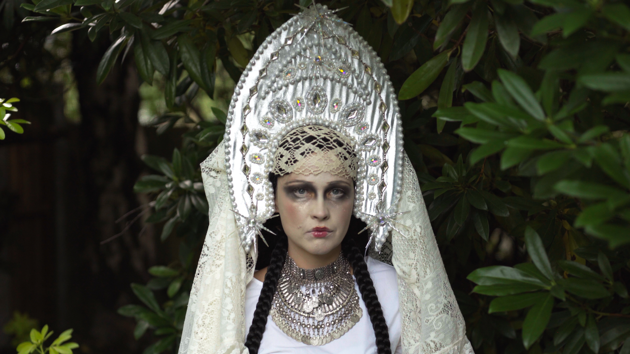 Maria Mirage as Anna in The Ghost in the Kamera